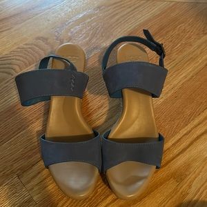 Ugg Elena Platform Wedge Sandal W8
